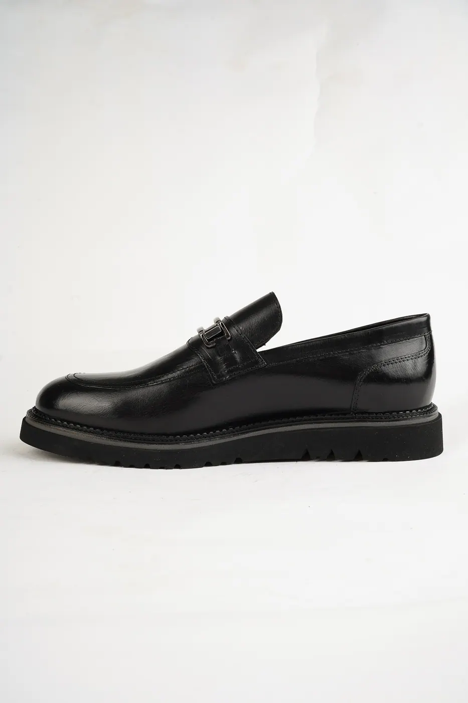 1923 Metal Aksesuarlı Loafer Siyah görsel 6