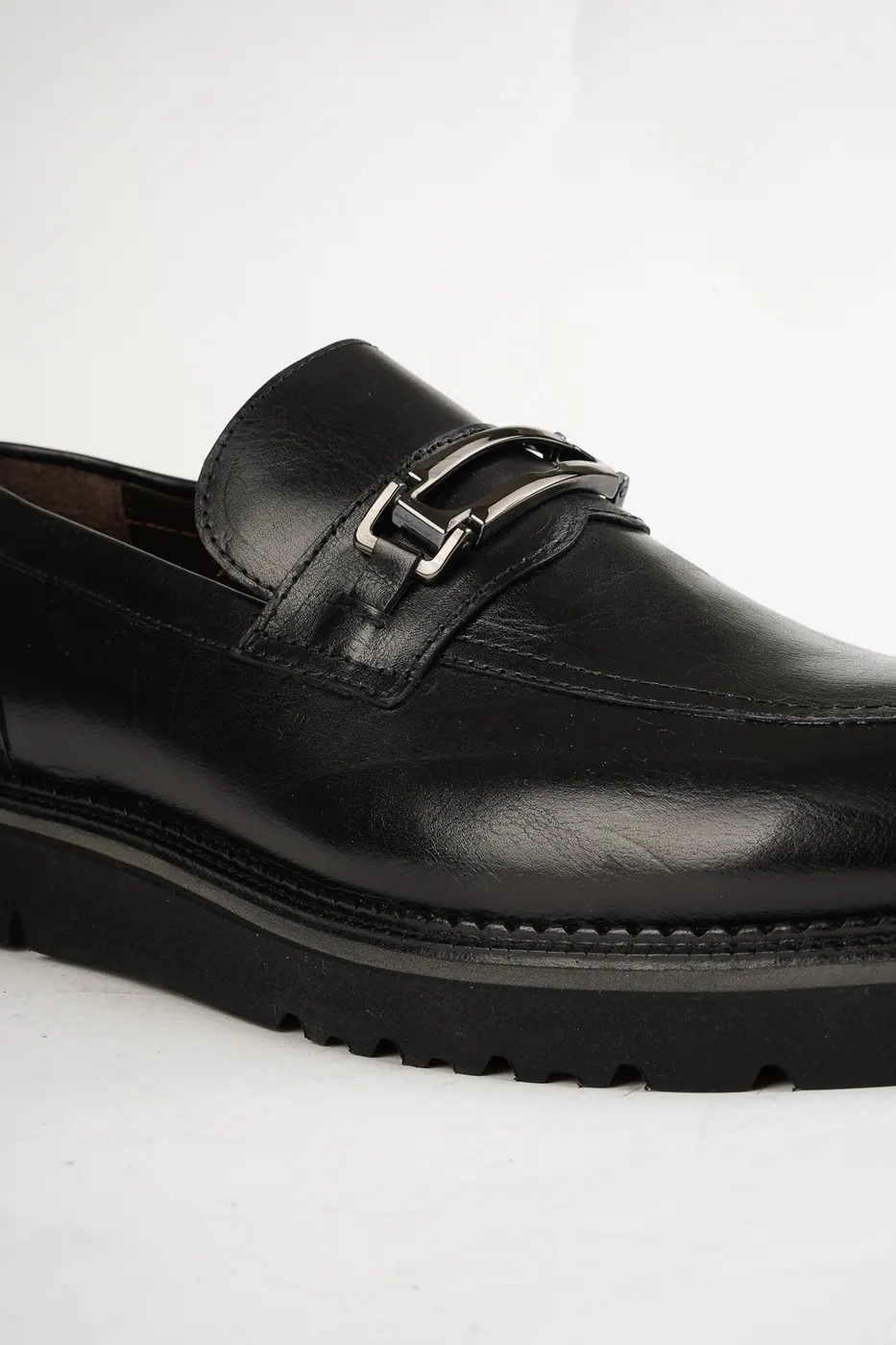 1923 Metal Aksesuarlı Loafer Siyah görsel 5