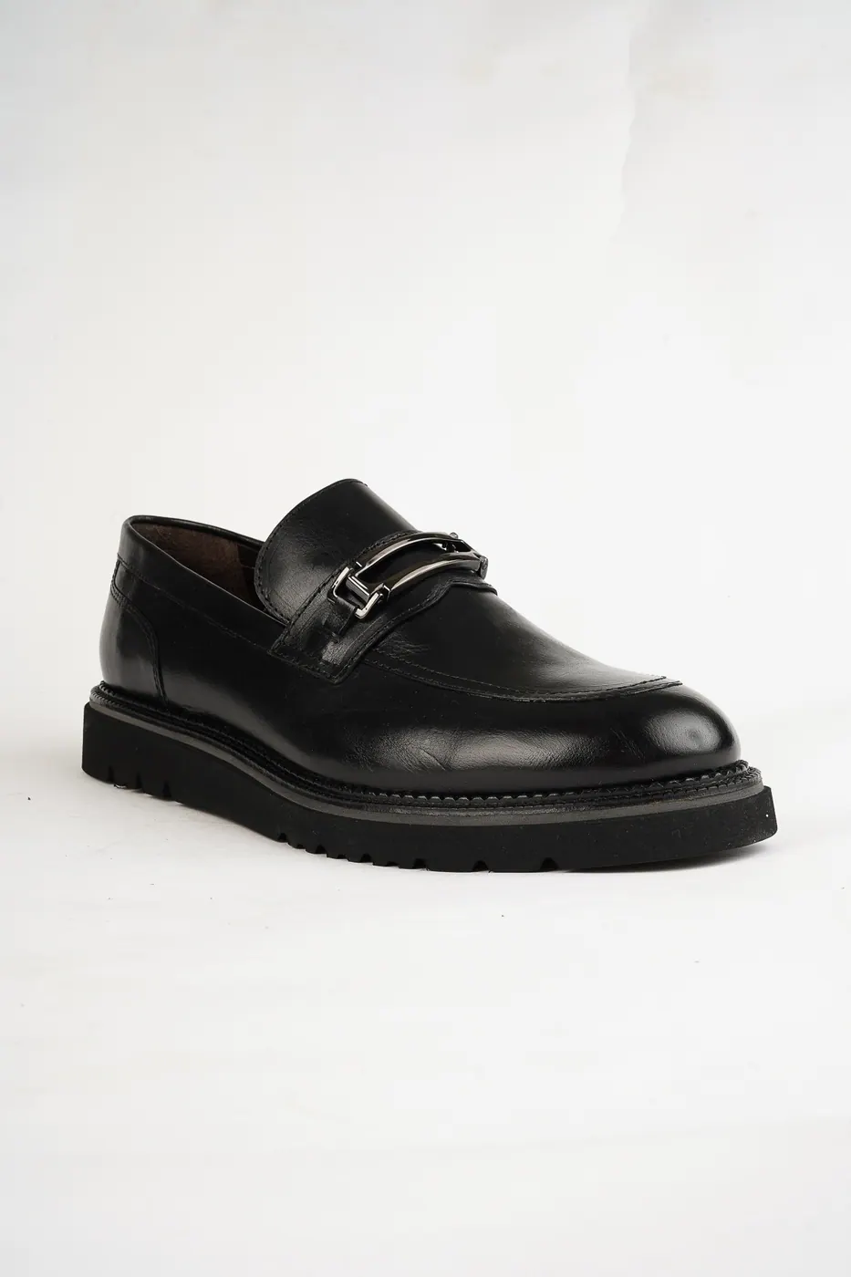 1923 Metal Aksesuarlı Loafer Siyah görsel 3