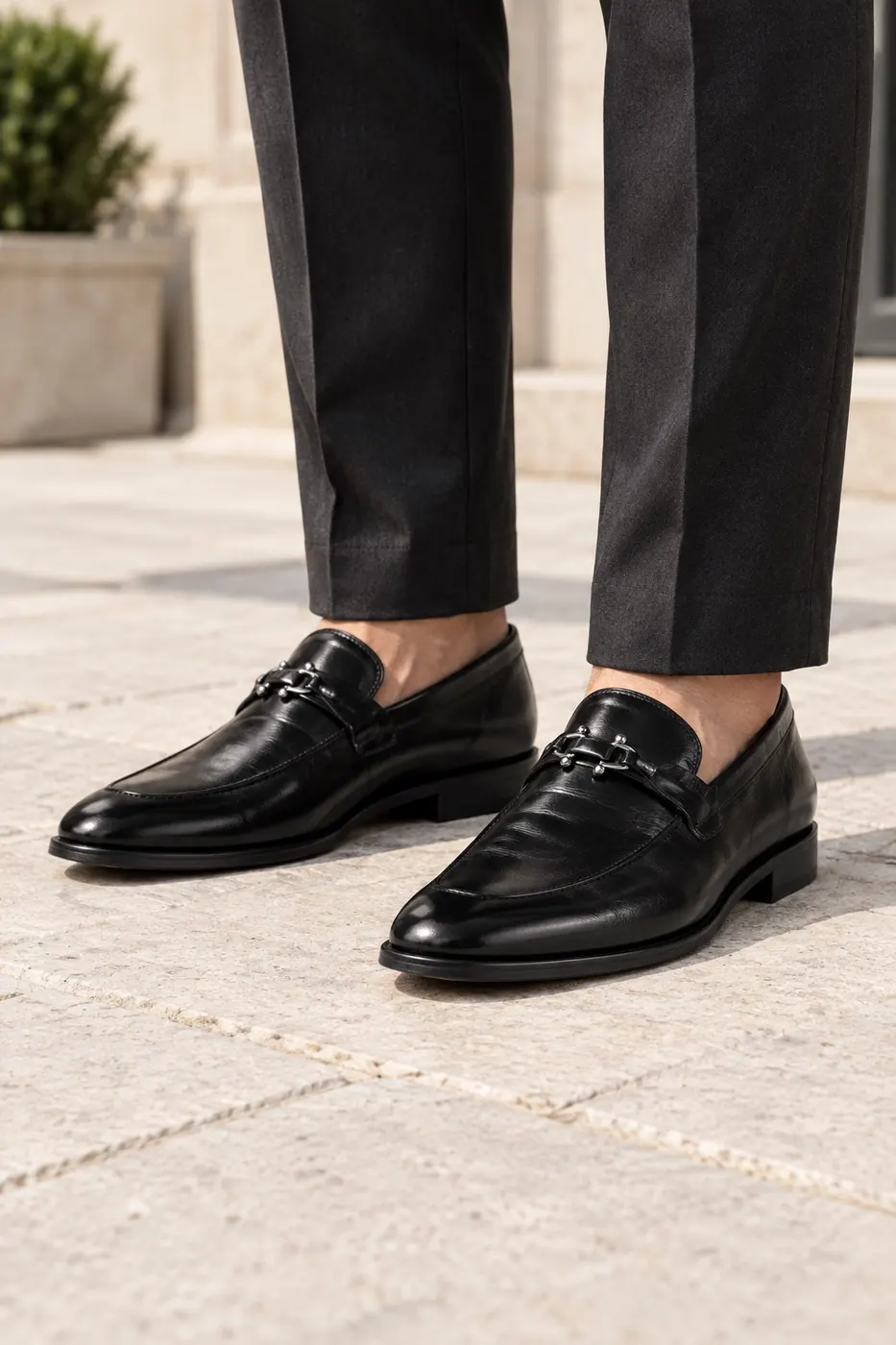 1863 Metal Aksesuarlı Loafer — Siyah